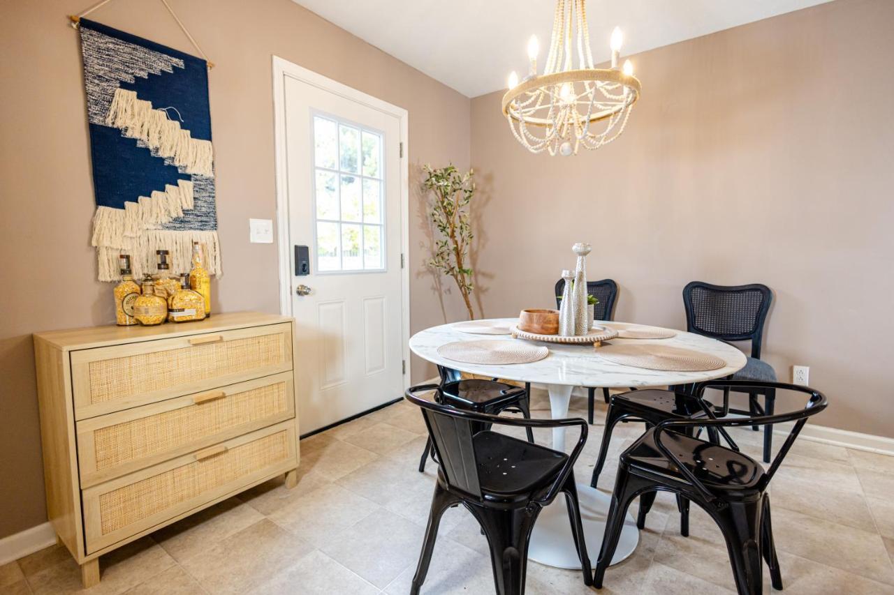 Lux - Downtown Oasis - Pool Table! Free Parking! Villa Lexington Esterno foto