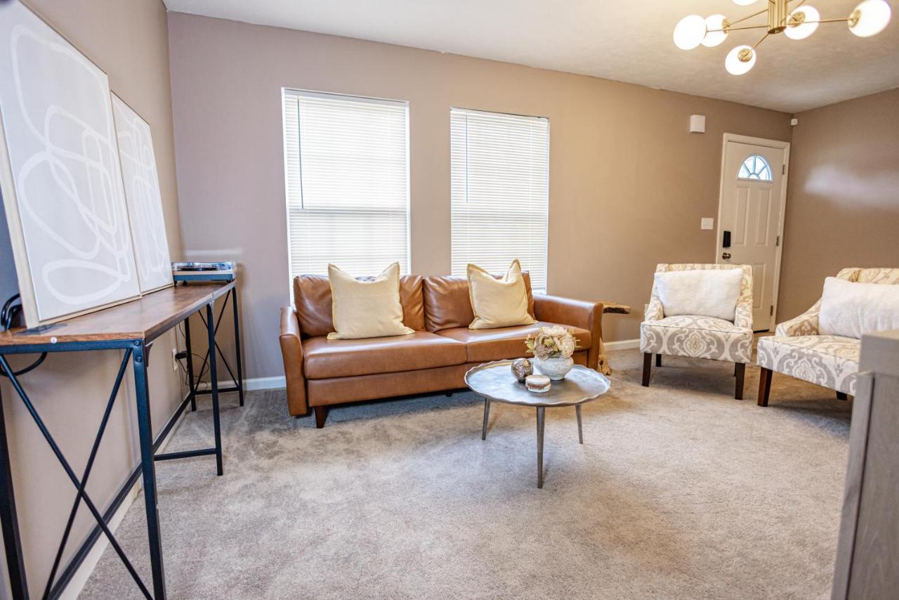 Lux - Downtown Oasis - Pool Table! Free Parking! Villa Lexington Esterno foto