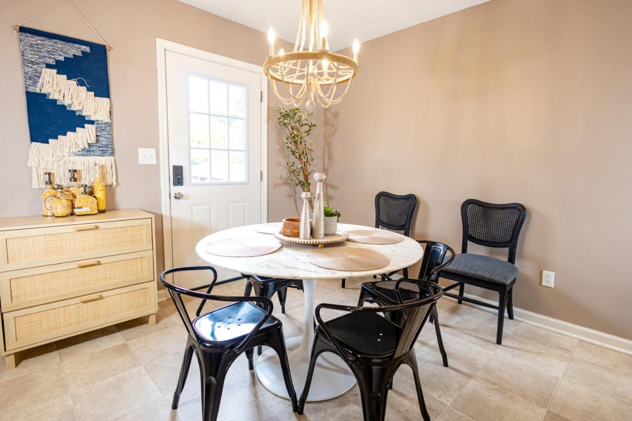 Lux - Downtown Oasis - Pool Table! Free Parking! Villa Lexington Esterno foto